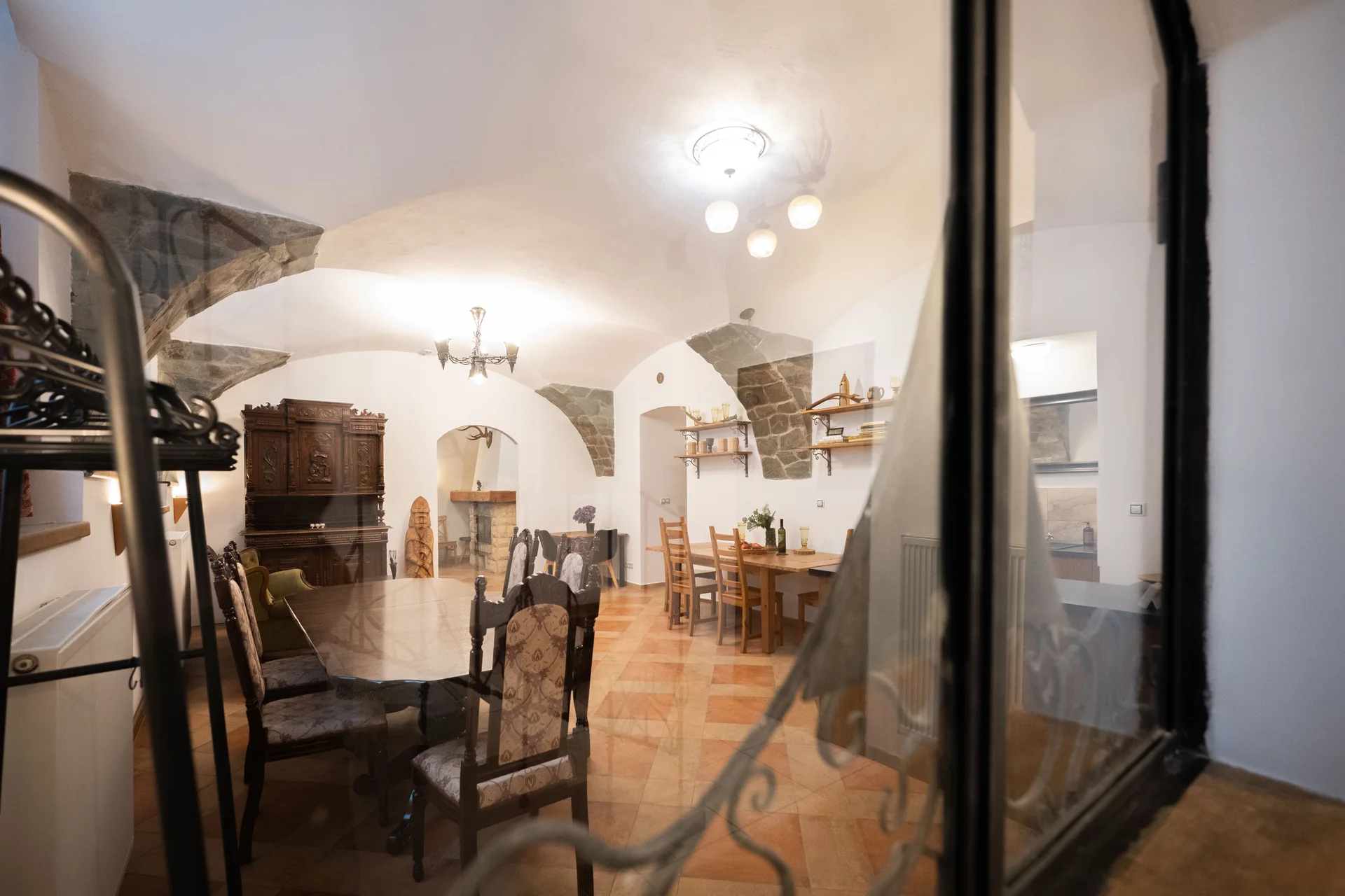 A glimpse into the dining room